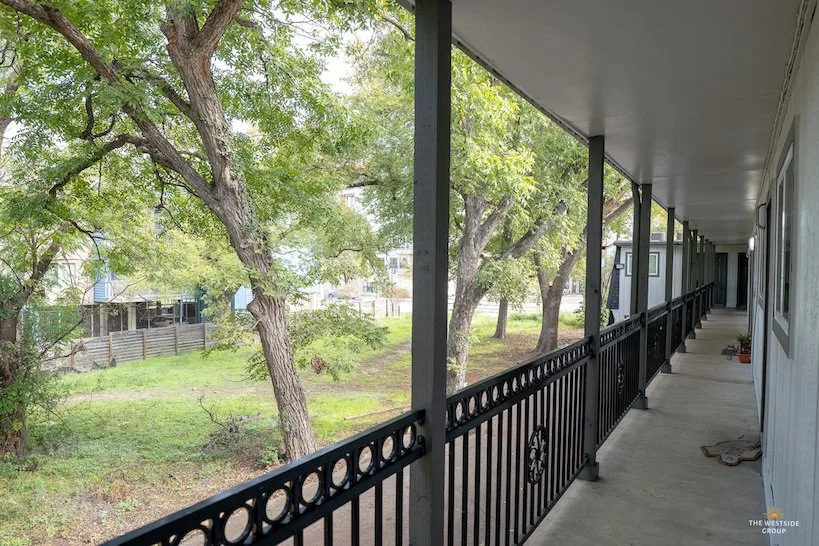 hallway-balcony-units