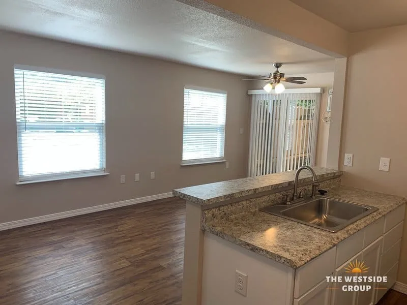 studio-apartments-clarksville-austin