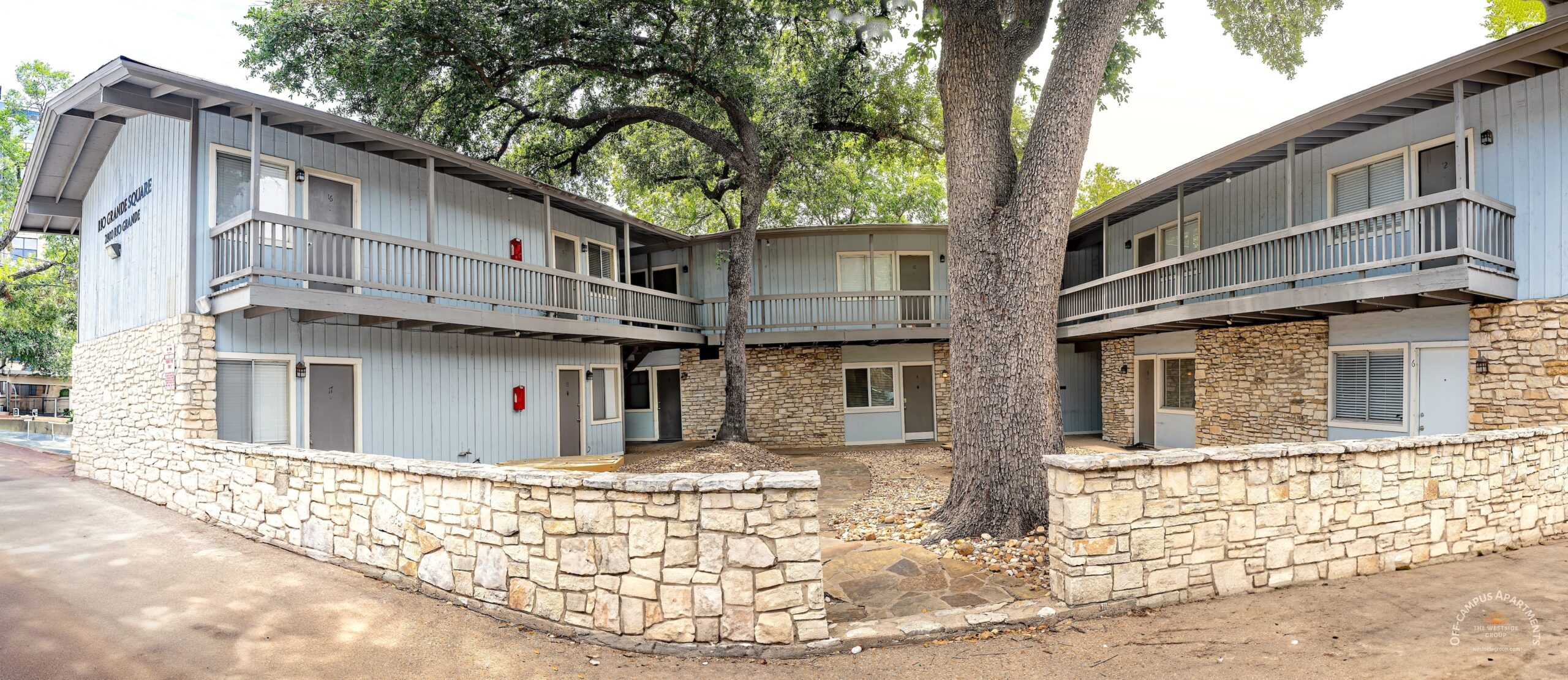 full-housing-building-view-from-street